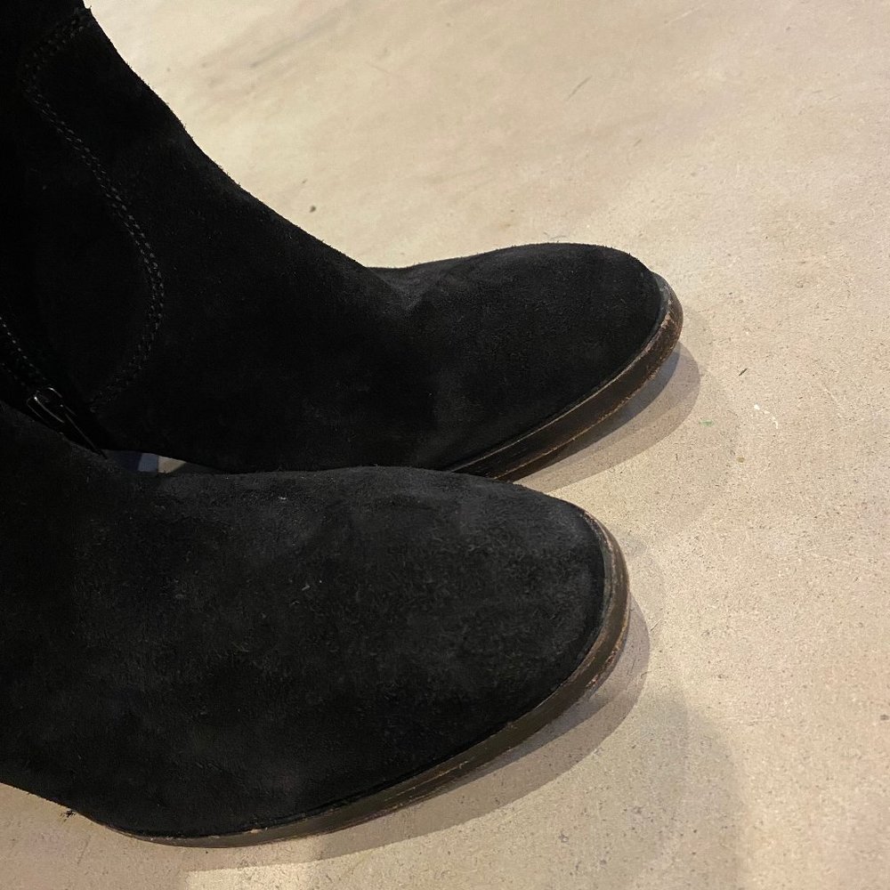 FRYE SUEDE CLARA BLACK OVER THE KNEE BOOTS - Picture 6 of 7